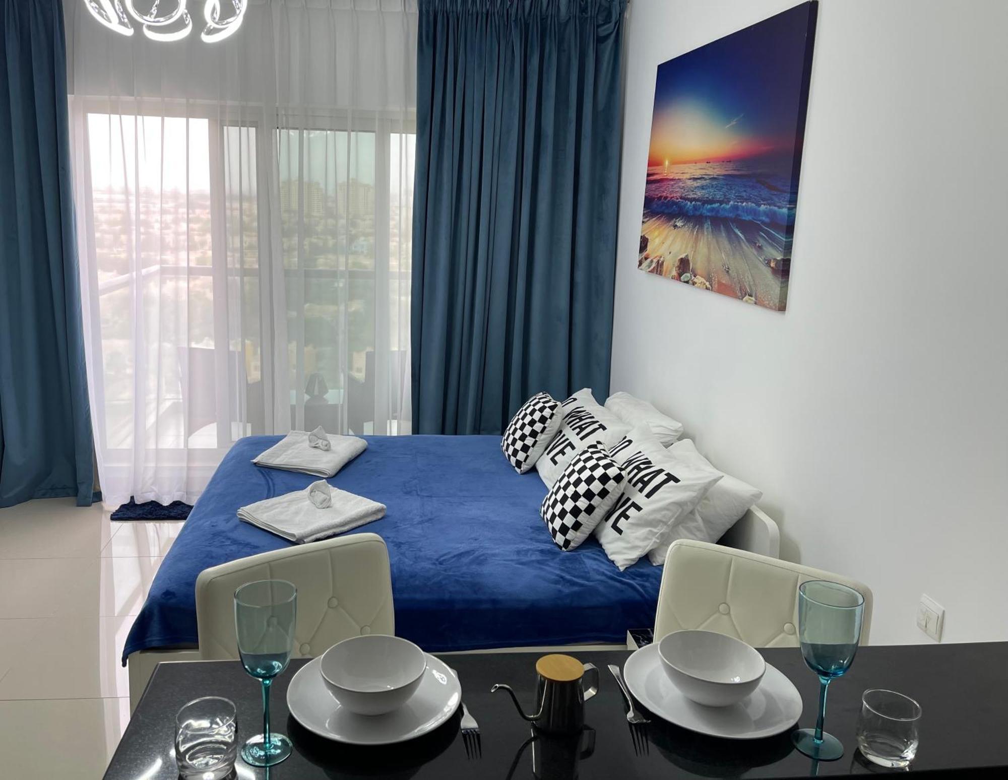 Great View, Dubai Sportcity, Parking Included, Nice Apartments Dış mekan fotoğraf