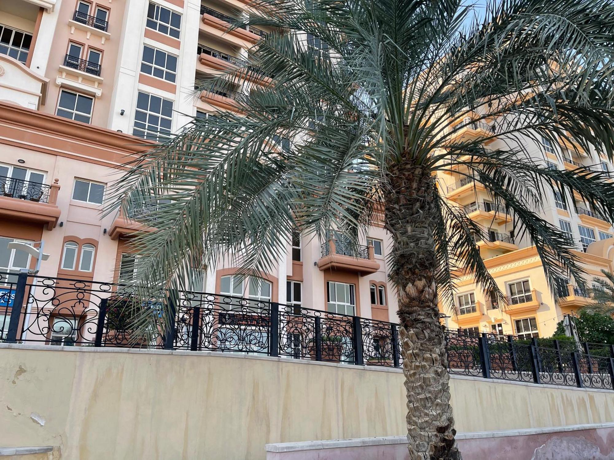 Great View, Dubai Sportcity, Parking Included, Nice Apartments Dış mekan fotoğraf