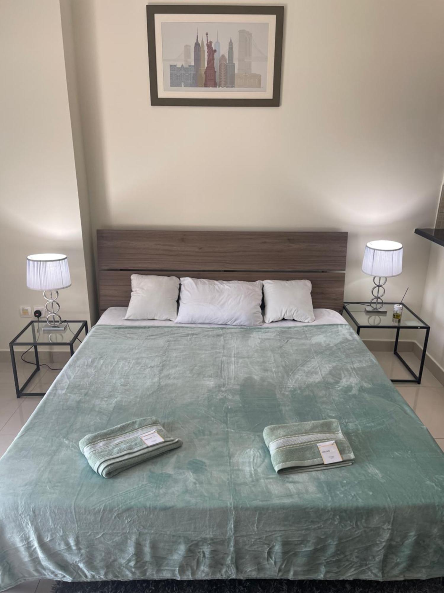 Great View, Dubai Sportcity, Parking Included, Nice Apartments Dış mekan fotoğraf